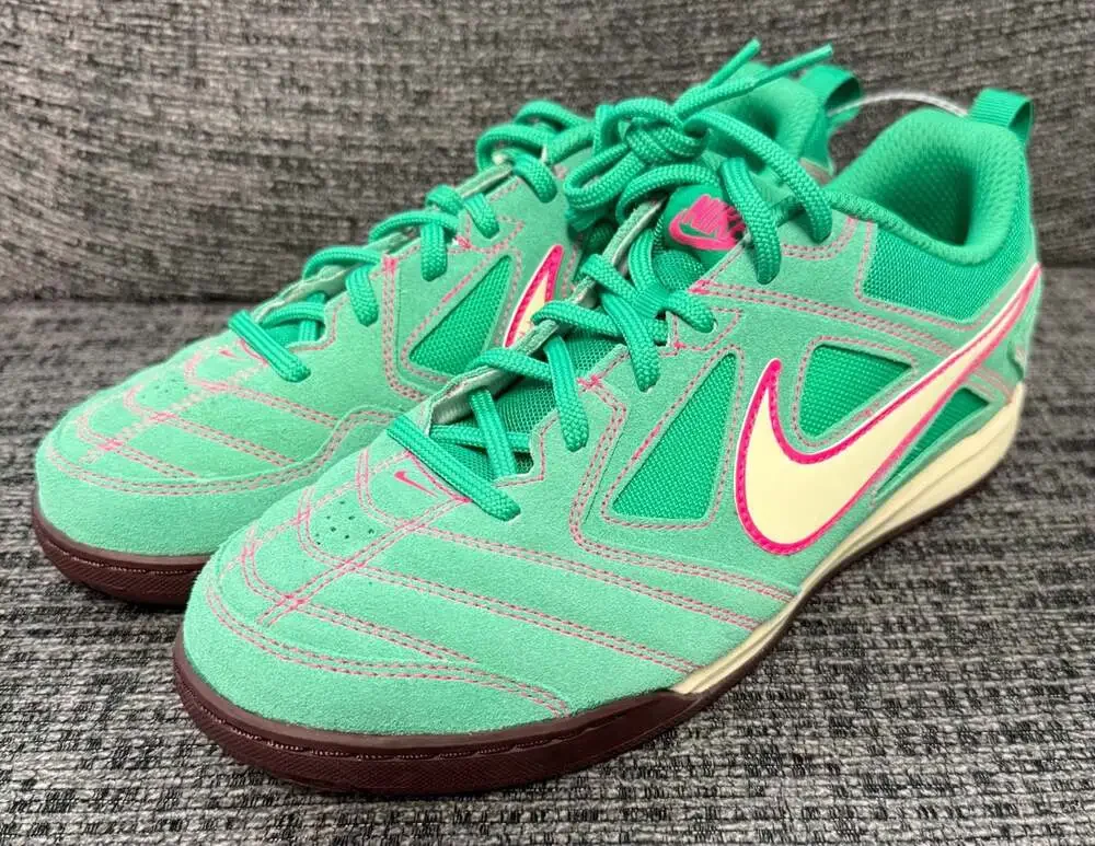 Nike Gato LV8 Big Kids' Shoes Stadium Green Hyper Pink Burgundy Crush Size 6.5Y